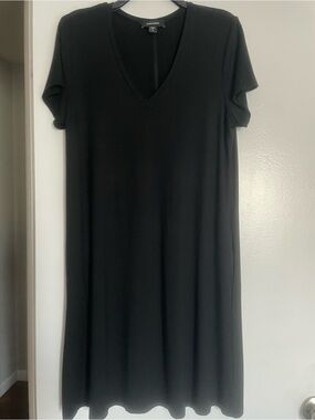 Karen Kane Black V-Neck Dress Large